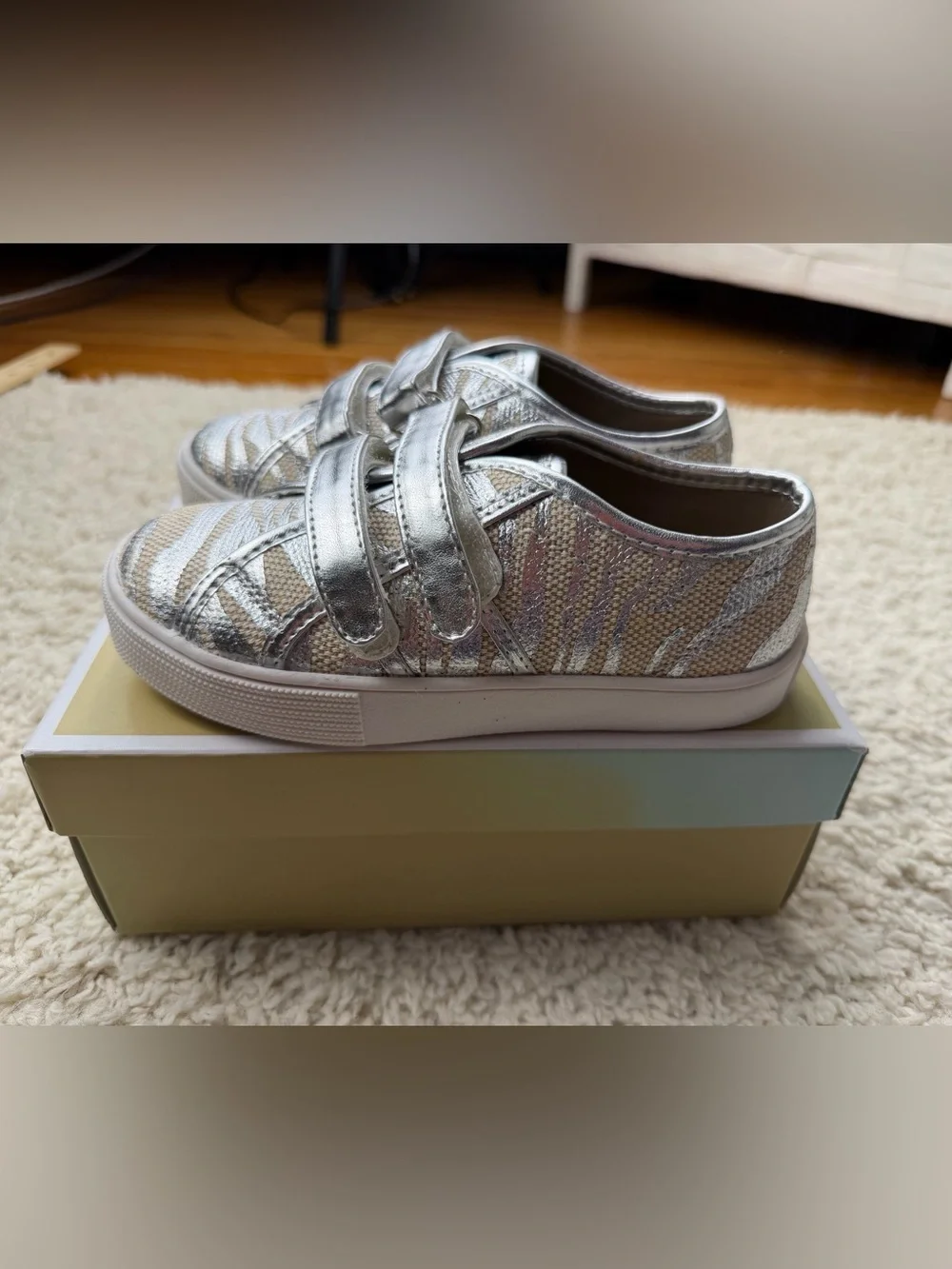 Kids 10 Michael Kors Lil Marley Sneakers NEW